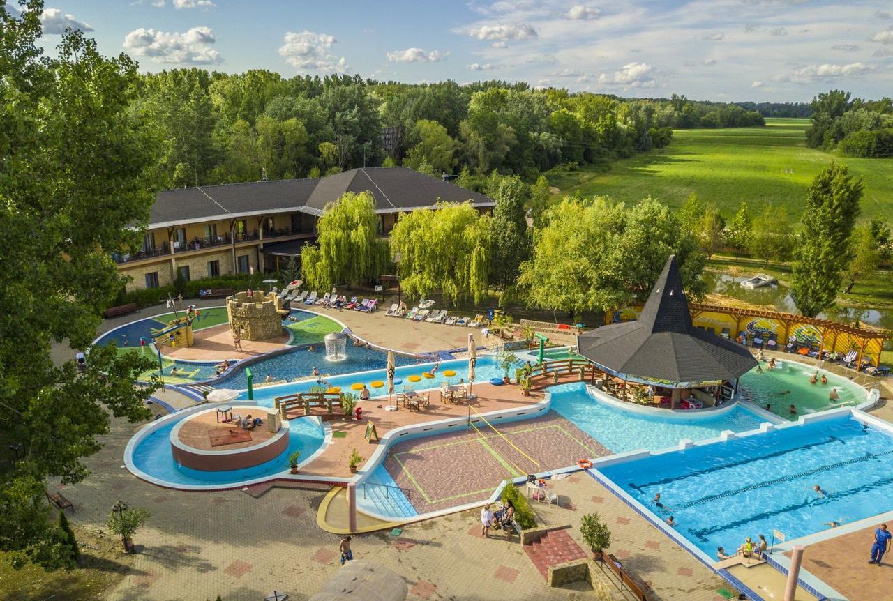 Session Hotel Ráckeve Exteriér fotografie